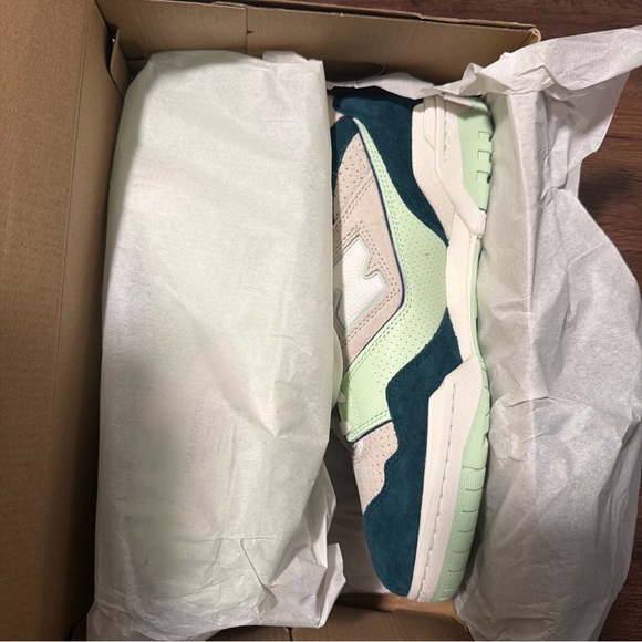 New Balance NB 550 BB550FLV Saturated Suede Pack Melon Water Sz 11 . W 12.5 - Picture 2 of 5